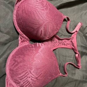 New, never worn without tags, Pink /la senza bras